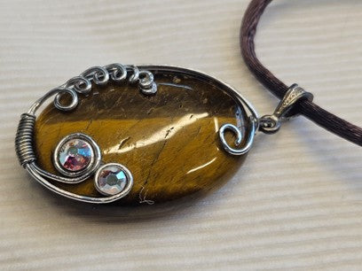 Brown/Beige Agate Gemstone Wrapped Necklace