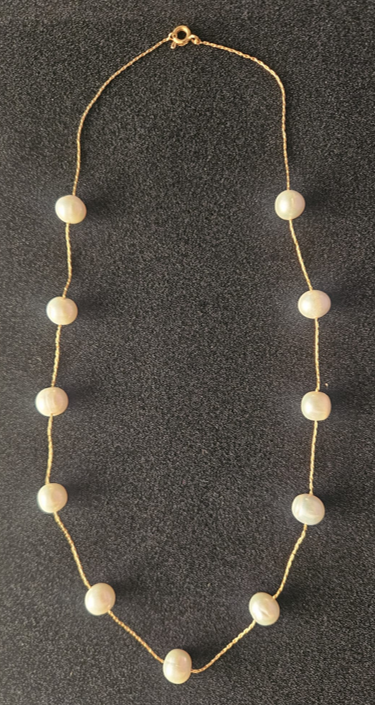 Floating Pearl and Gold Necklace