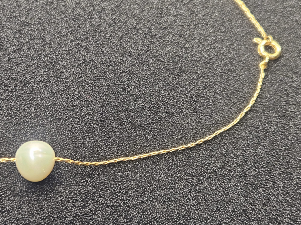 Floating Pearl and Gold Necklace