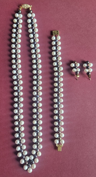 White/Gold/Beige/Black Freshwater Pearl Necklace, Bracelet and Earrings Set
