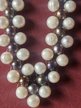 White/Gold/Beige/Black Freshwater Pearl Necklace, Bracelet and Earrings Set